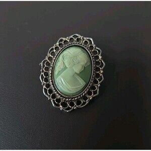 Vintage Peri Gold Tone Cameo Brooch/Pendant Blue Profile Female 1.5"